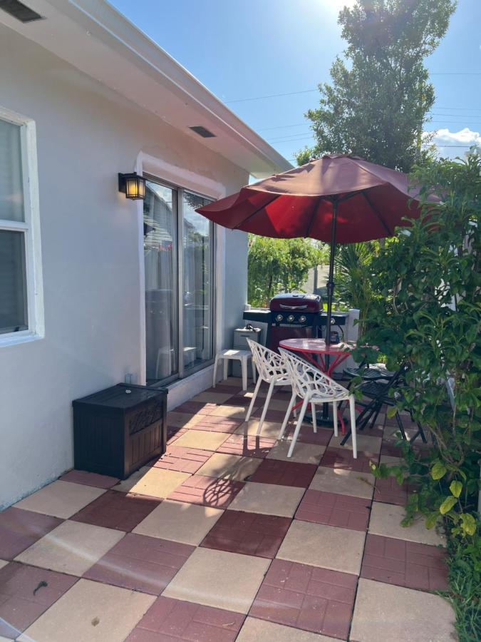 Cozy Studio Near Atlantic Ave W/Private Patio Apartman Delray Beach Kültér fotó