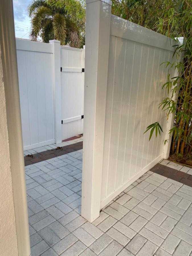Cozy Studio Near Atlantic Ave W/Private Patio Apartman Delray Beach Kültér fotó
